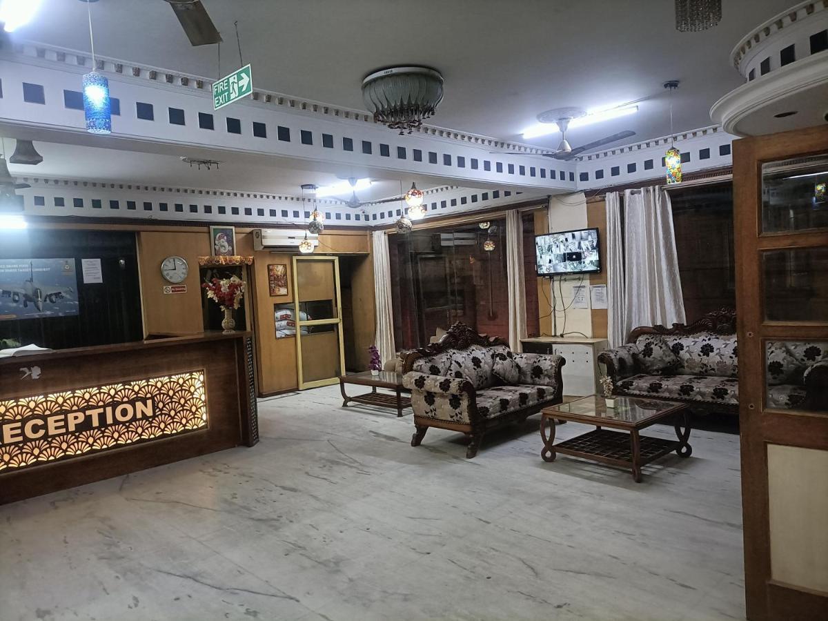 Hotel Le Mount Near Igi Airport Nova Deli Exterior foto